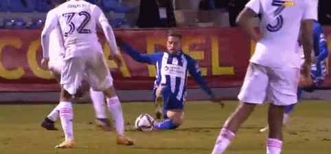 篮网突然让小波特轮休激起交易风波，雄鹿成热门潜在买家，三支球队暗自较劲