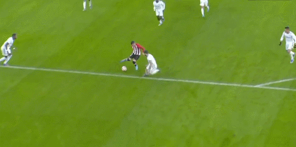 孙铭徽顶替郭艾伦进入CBA全明星赛南区首发名单