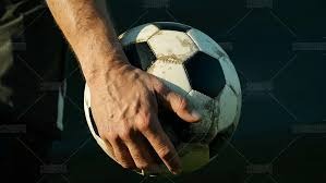 [NBA]詹姆斯突破送助攻 海斯空中接力砸进